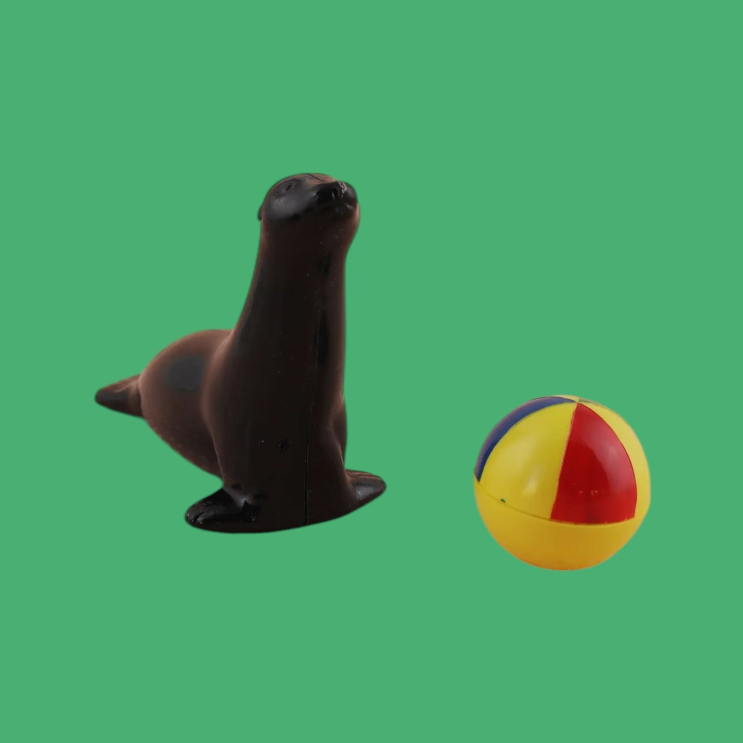 Retro Magic Seal and Ball - Hella Kitsch