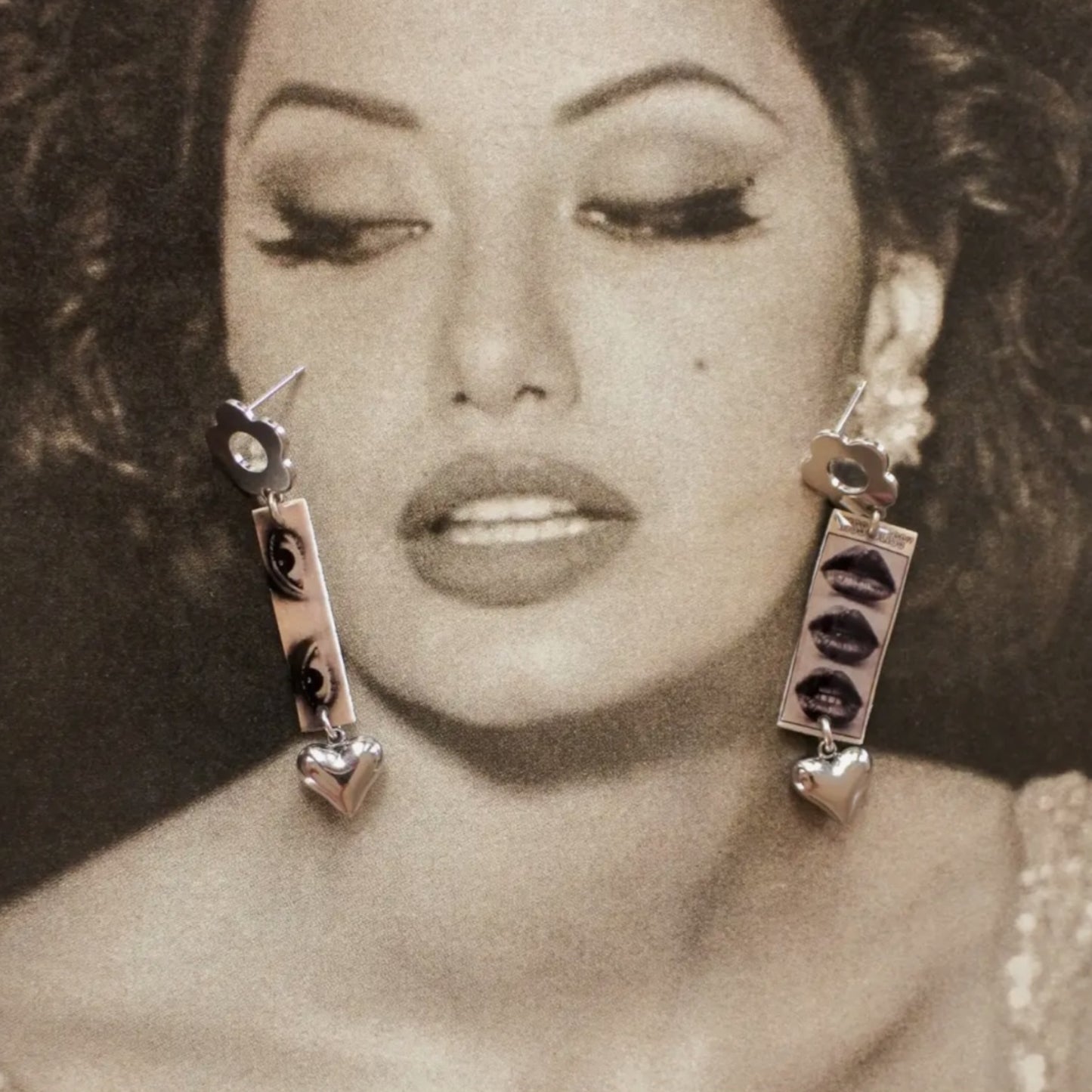 Haricot Vert - Magazine Muse Dangle Set