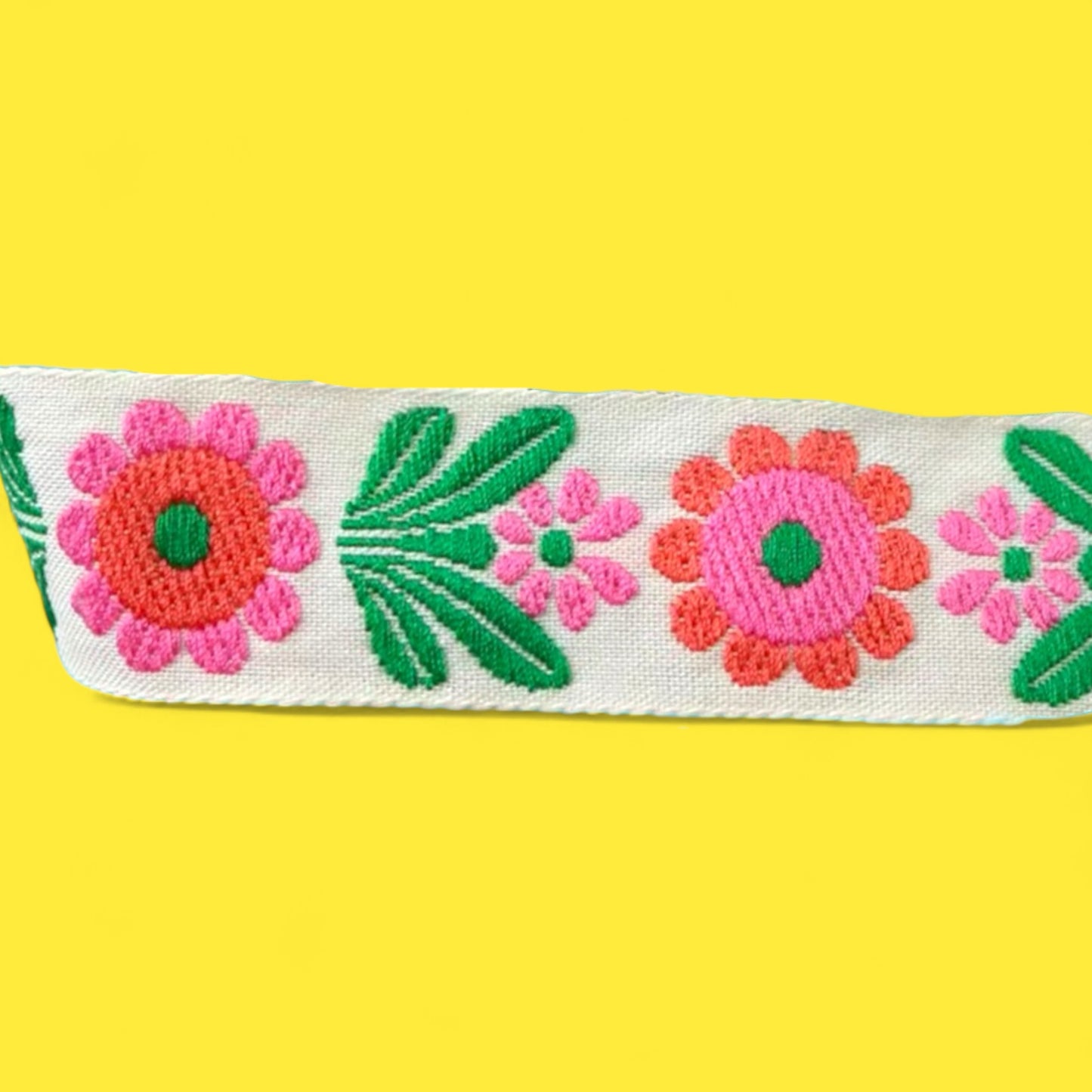 Folk Daisy Ribbon By the Yard 1” Wide